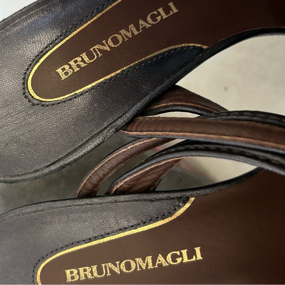 Bruno Magli Black Leather Sandals - Picture 7 of 8